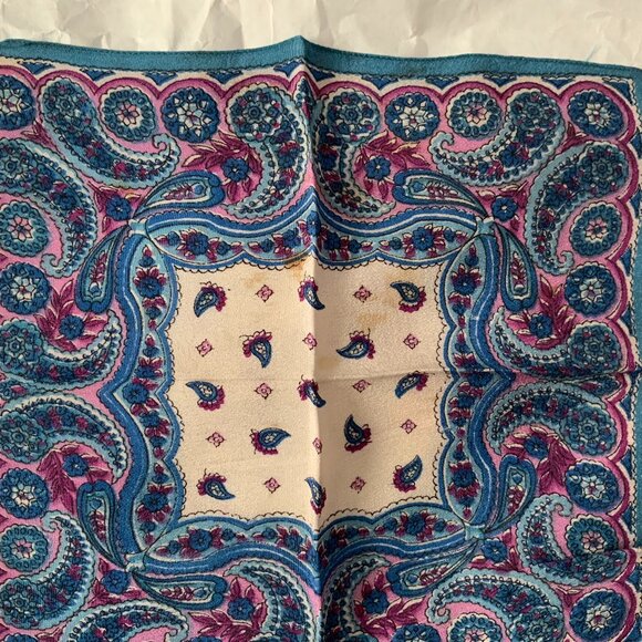 VINTAGE 2 LADIES COTTON HANDKERCHIEFS MOSAIC DESIGN - Picture 3 of 6